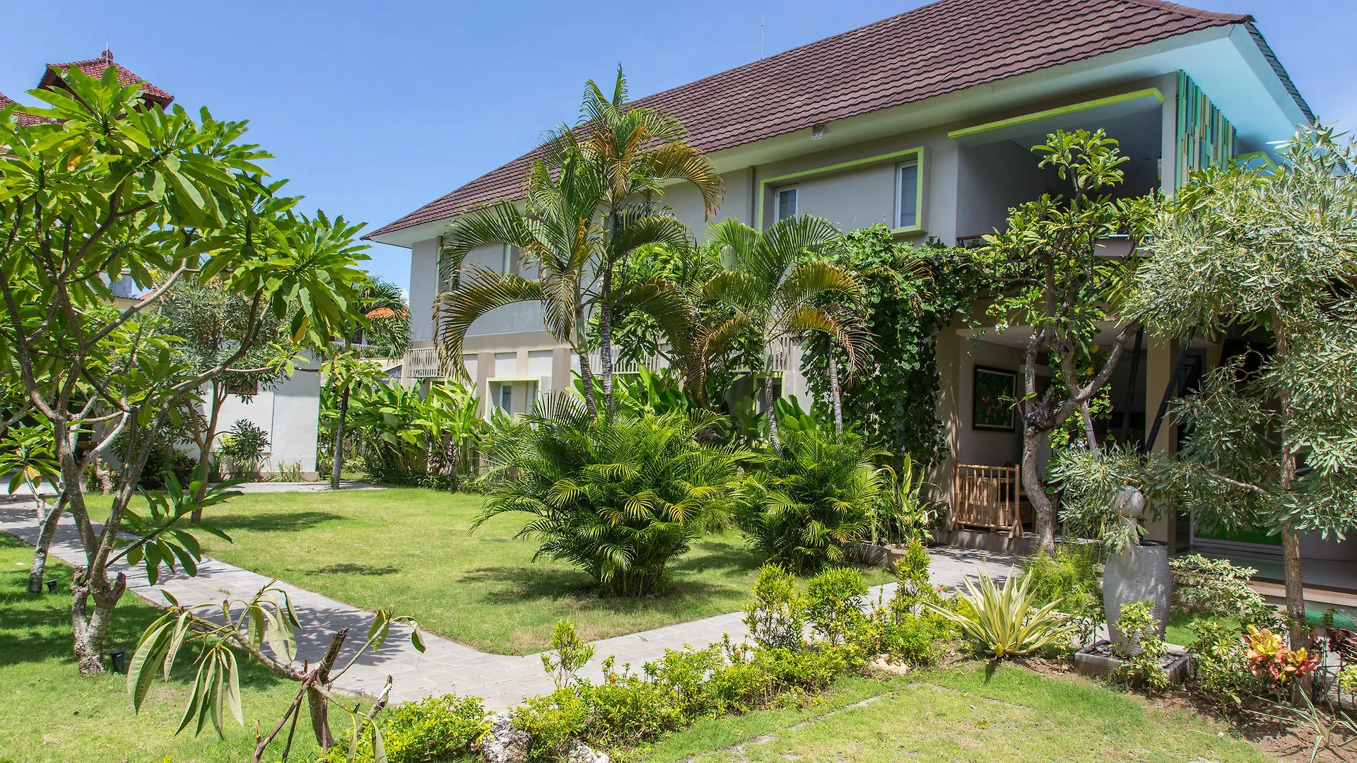 Zen Rooms Kuta Benesari Hotel Legian (Bali)