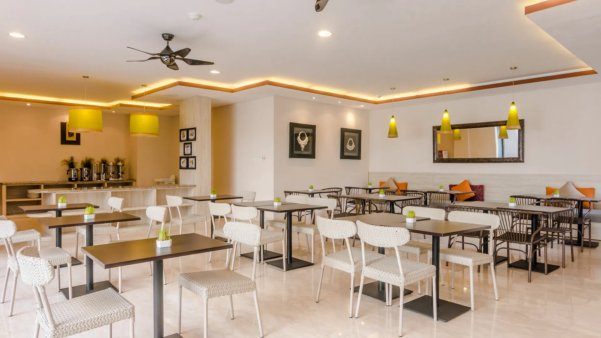 Zen Rooms Kuta Benesari 3*, Legian (Bali)